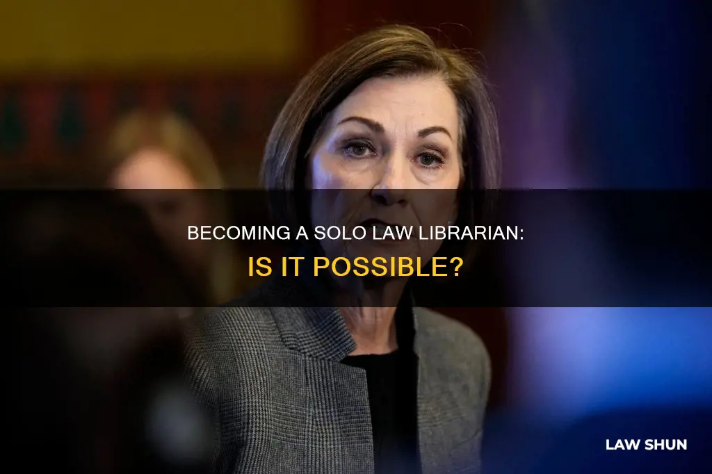 can i be an independent law librarian
