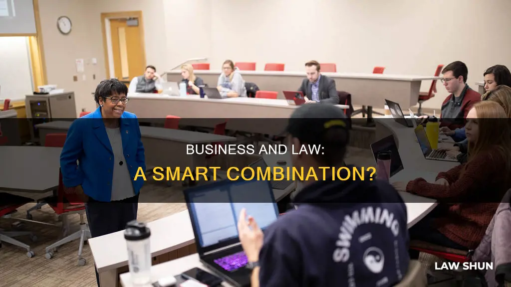 can you major in business and minor in law