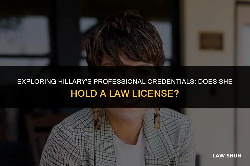 does hillary have a law licese