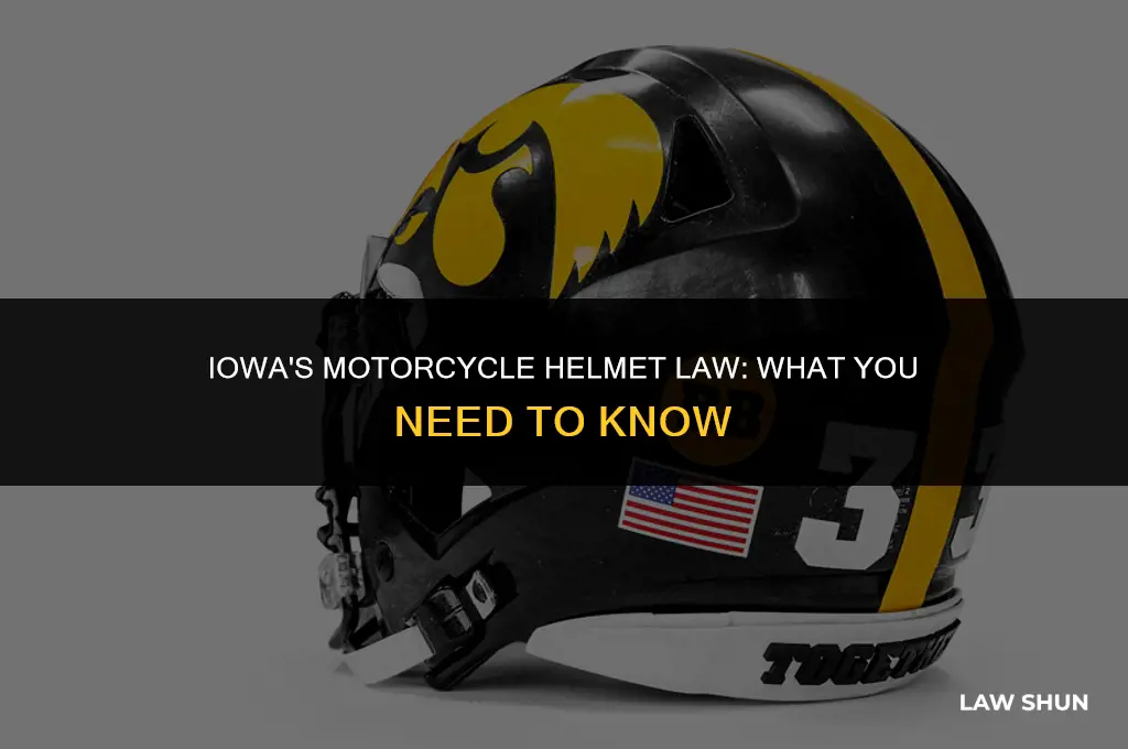 does iowa have motorcycle helmet law