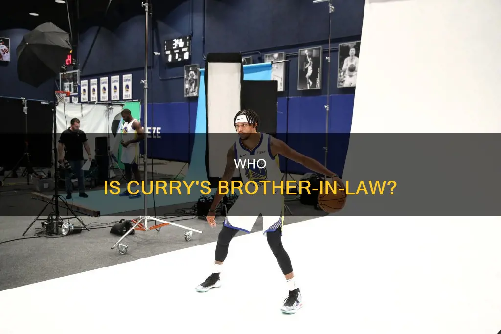 does steph curry have a brother in law