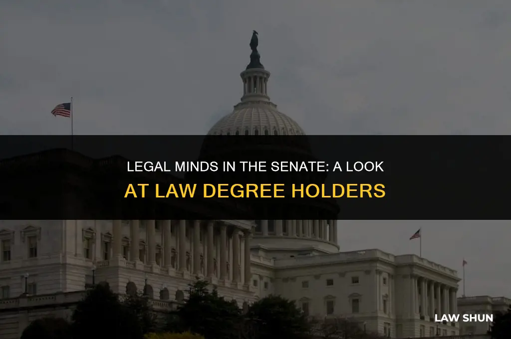 how many senators have law degrees