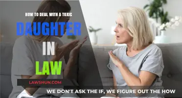 Navigating Toxic Relationships: Strategies for Handling a Difficult Daughter-in-Law