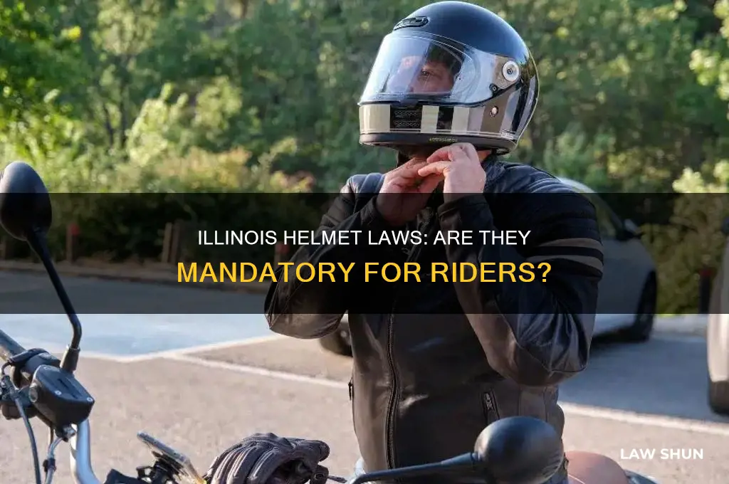 is it a law to wear a helmet in illinois
