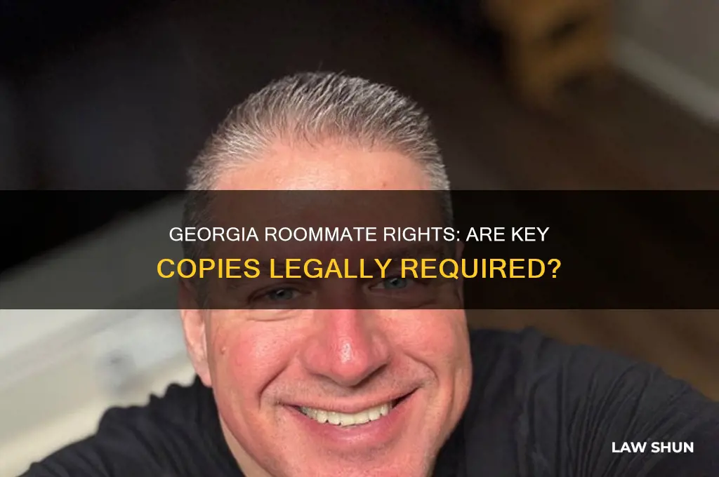 is the law for roommate to have keys in ga