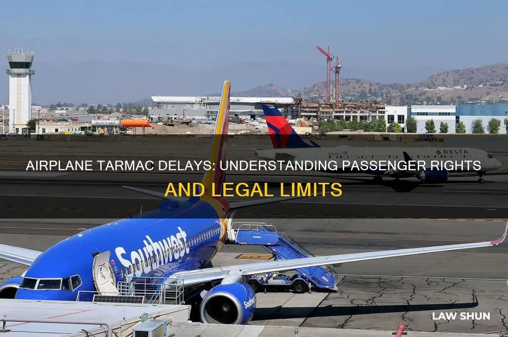 what is the law on airplanes sitting on the tarmac