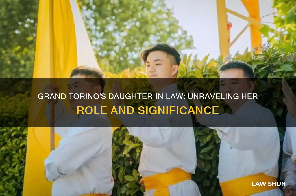 who is the daughter in law in grand torino